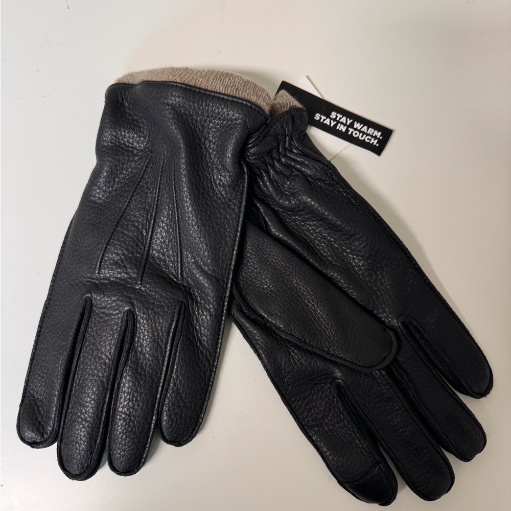 Bloomingdale’s leather winter gloves, BRAND NEW